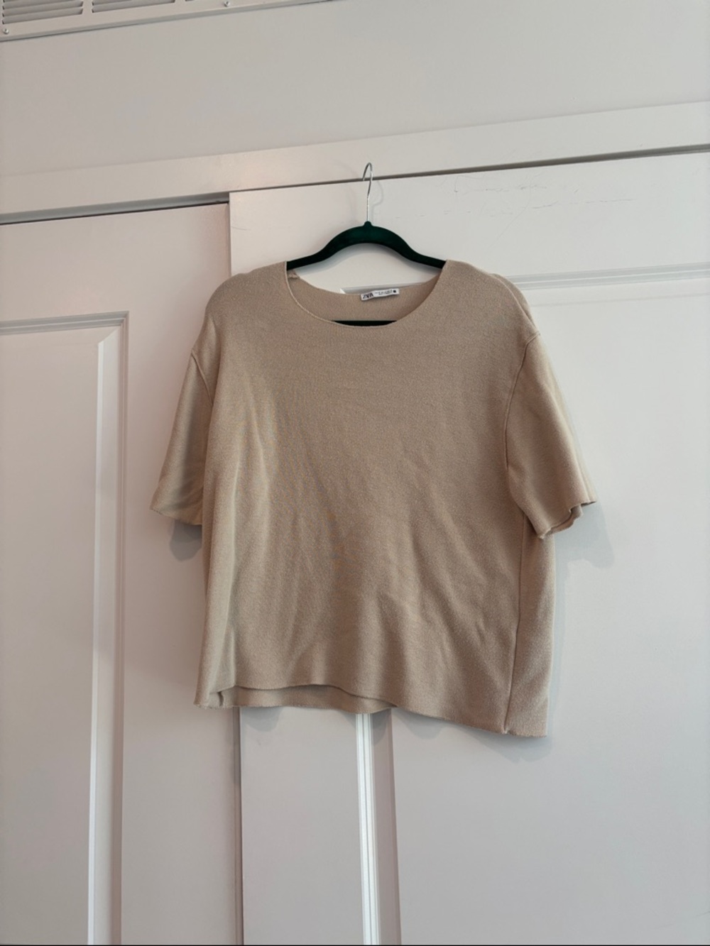 Zara Med Light Beige Short Sleeve Knit Top